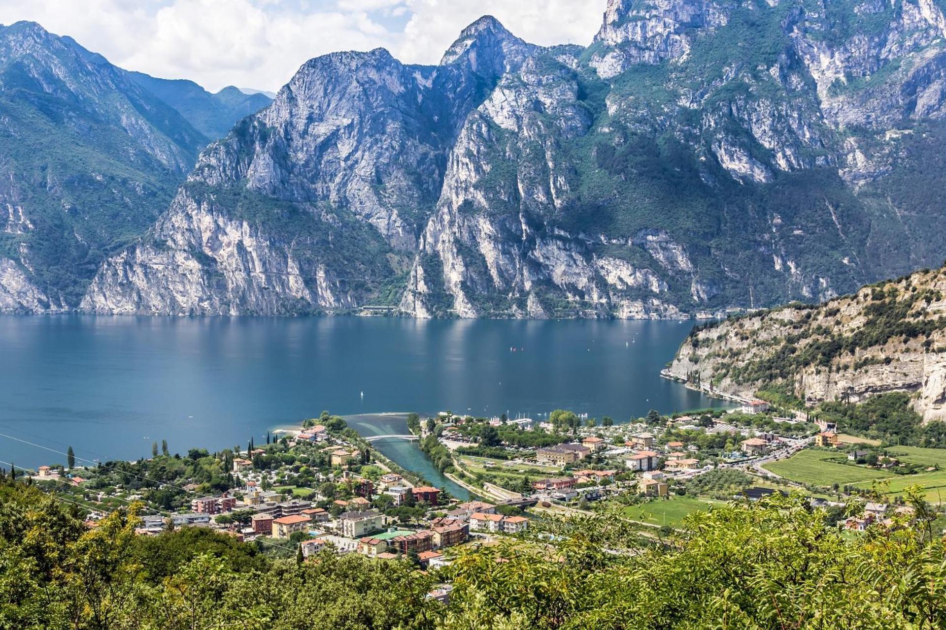 Casa Di Nin Appartement Torbole Sul Garda Buitenkant foto